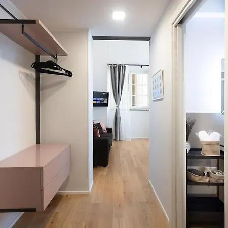 In Residenza Storica Apartment Genua